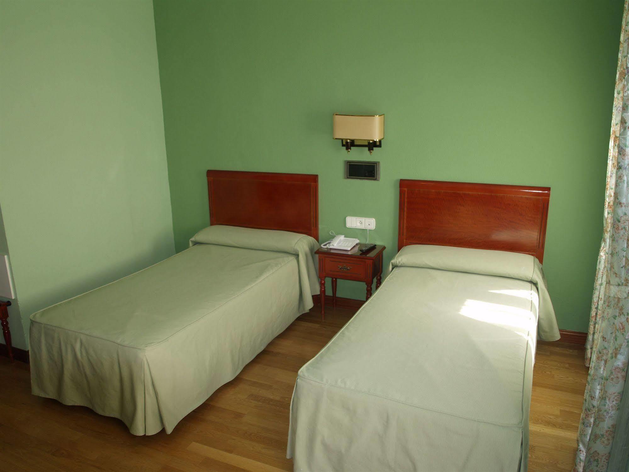 Hotel Serit Jerez de la Frontera Luaran gambar